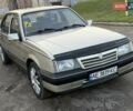 Сірий Опель Аскона, об'ємом двигуна 1.59 л та пробігом 100 тис. км за 2300 $, фото 16 на Automoto.ua