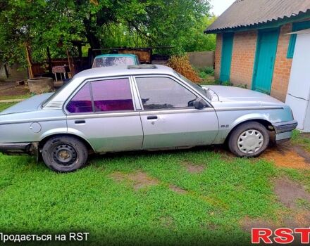 Серый Опель Аскона, объемом двигателя 1.6 л и пробегом 89 тыс. км за 800 $, фото 2 на Automoto.ua