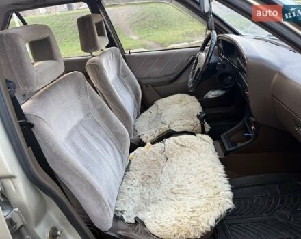 Сірий Опель Аскона, об'ємом двигуна 1.59 л та пробігом 100 тис. км за 2300 $, фото 35 на Automoto.ua