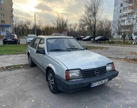 Серый Опель Аскона, объемом двигателя 1.6 л и пробегом 198 тыс. км за 660 $, фото 6 на Automoto.ua