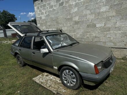 Опель Аскона 1987 в Самборе на Automoto.ua Серый Опель Аскона, объемом двигателя 2 л и пробегом 250 тыс. км за 241 $, фото 1 на Automoto.ua