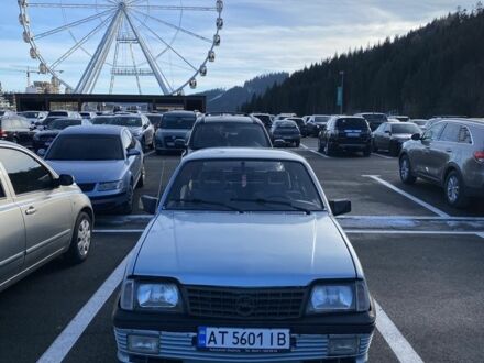 Сірий Опель Аскона, об'ємом двигуна 1.6 л та пробігом 36 тис. км за 850 $, фото 1 на Automoto.ua