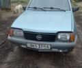 Синий Опель Аскона, объемом двигателя 1.6 л и пробегом 90 тыс. км за 750 $, фото 1 на Automoto.ua