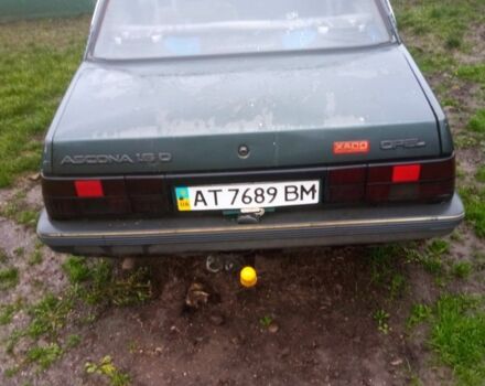 Синий Опель Аскона, объемом двигателя 1.6 л и пробегом 300 тыс. км за 650 $, фото 2 на Automoto.ua