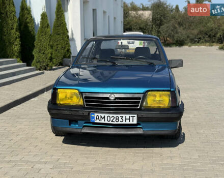 Синий Опель Аскона, объемом двигателя 1.6 л и пробегом 100 тыс. км за 1950 $, фото 4 на Automoto.ua