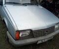 Синий Опель Аскона, объемом двигателя 1.6 л и пробегом 90 тыс. км за 500 $, фото 1 на Automoto.ua
