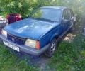 Синій Опель Аскона, об'ємом двигуна 0 л та пробігом 350 тис. км за 300 $, фото 1 на Automoto.ua