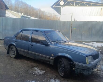 Синий Опель Аскона, объемом двигателя 1.6 л и пробегом 55 тыс. км за 450 $, фото 6 на Automoto.ua