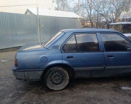 Синий Опель Аскона, объемом двигателя 1.59 л и пробегом 55 тыс. км за 450 $, фото 2 на Automoto.ua