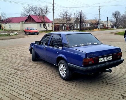 Синий Опель Аскона, объемом двигателя 16 л и пробегом 250 тыс. км за 1200 $, фото 2 на Automoto.ua