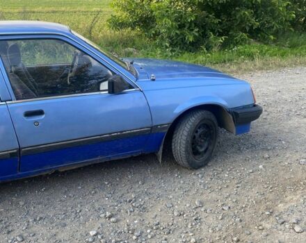 Синій Опель Аскона, об'ємом двигуна 2 л та пробігом 15 тис. км за 558 $, фото 6 на Automoto.ua