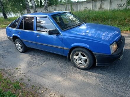 Опель Аскона 1985 в Харькове на Automoto.ua Синий Опель Аскона, объемом двигателя 1.6 л и пробегом 30 тыс. км за 699 $, фото 1 на Automoto.ua