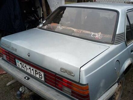 Синий Опель Аскона, объемом двигателя 1.6 л и пробегом 90 тыс. км за 500 $, фото 1 на Automoto.ua