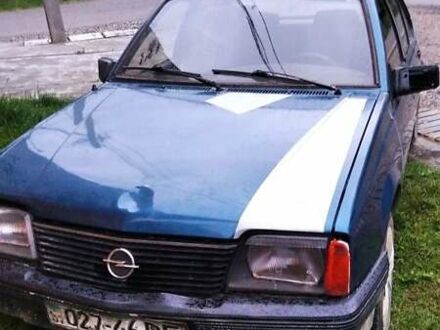 Опель Аскона 1986 у Виноградове на Automoto.ua Синій Опель Аскона, об'ємом двигуна 1.6 л та пробігом 286 тис. км за 450 $, фото 1 на Automoto.ua