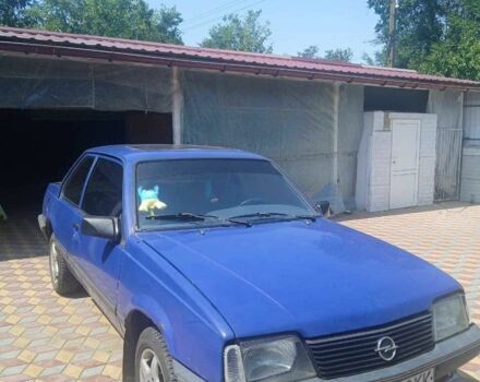 Синій Опель Аскона, об'ємом двигуна 1.6 л та пробігом 51 тис. км за 1200 $, фото 1 на Automoto.ua