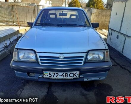 Синій Опель Аскона, об'ємом двигуна 1.6 л та пробігом 200 тис. км за 850 $, фото 1 на Automoto.ua