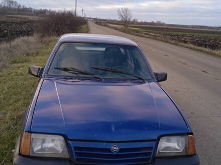 Синий Опель Аскона, объемом двигателя 1.6 л и пробегом 178 тыс. км за 550 $, фото 1 на Automoto.ua