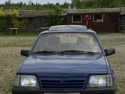 Опель Аскона 1987 в Ивано-Франковске на Automoto.ua Синий Опель Аскона, объемом двигателя 1.6 л и пробегом 130 тыс. км за 1000 $, фото 1 на Automoto.ua