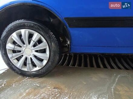 Синий Опель Аскона, объемом двигателя 1.6 л и пробегом 89 тыс. км за 1200 $, фото 1 на Automoto.ua