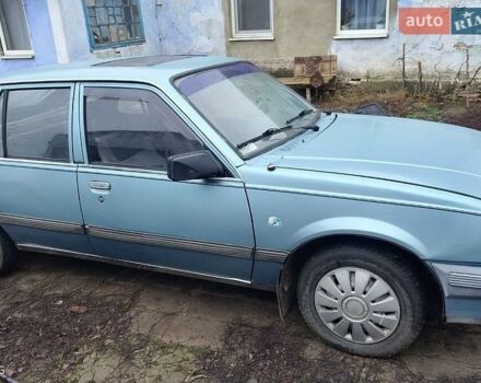Синий Опель Аскона, объемом двигателя 1.6 л и пробегом 200 тыс. км за 729 $, фото 1 на Automoto.ua