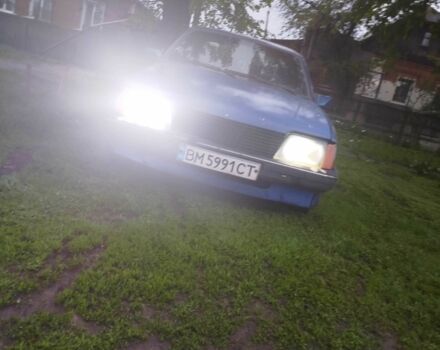 Синий Опель Аскона, объемом двигателя 1.6 л и пробегом 5 тыс. км за 754 $, фото 1 на Automoto.ua