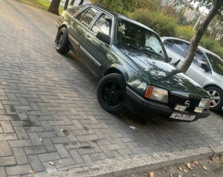 Опель Аскона 1984 в Кривом Роге на Automoto.ua Зеленый Опель Аскона, объемом двигателя 1.8 л и пробегом 300 тыс. км за 840 $, фото 6 на Automoto.ua