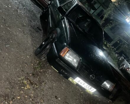 Опель Аскона 1984 в Кривом Роге на Automoto.ua Зеленый Опель Аскона, объемом двигателя 1.8 л и пробегом 300 тыс. км за 840 $, фото 3 на Automoto.ua