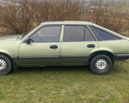 Зеленый Опель Аскона, объемом двигателя 0 л и пробегом 274 тыс. км за 1500 $, фото 5 на Automoto.ua