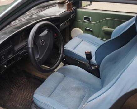 Опель Аскона 1989 в Краматорске на Automoto.ua Зеленый Опель Аскона, объемом двигателя 0 л и пробегом 250 тыс. км за 833 $, фото 7 на Automoto.ua