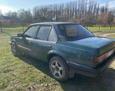 Зелений Опель Аскона, об'ємом двигуна 1.6 л та пробігом 250 тис. км за 429 $, фото 4 на Automoto.ua