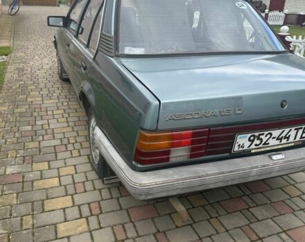 Опель Аскона 1986 в Стрые на Automoto.ua Зеленый Опель Аскона, объемом двигателя 1.6 л и пробегом 74 тыс. км за 500 $, фото 3 на Automoto.ua