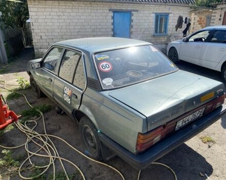 Зелений Опель Аскона, об'ємом двигуна 1.6 л та пробігом 3 тис. км за 17000 $, фото 3 на Automoto.ua