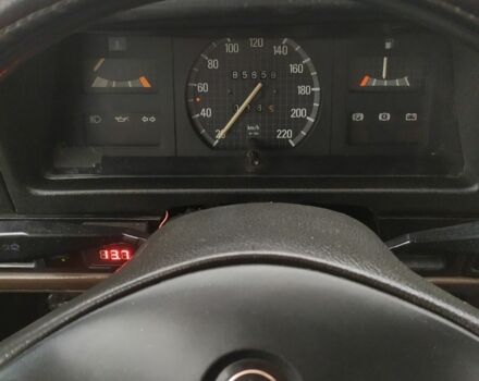 Зеленый Опель Аскона, объемом двигателя 1.3 л и пробегом 84 тыс. км за 500 $, фото 3 на Automoto.ua