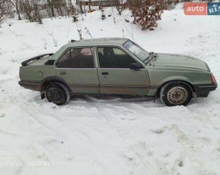 Зеленый Опель Аскона, объемом двигателя 1.3 л и пробегом 110 тыс. км за 650 $, фото 1 на Automoto.ua