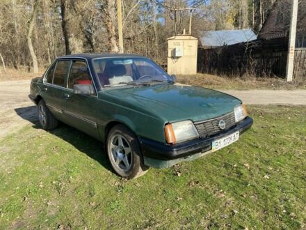 Зеленый Опель Аскона, объемом двигателя 1.6 л и пробегом 250 тыс. км за 429 $, фото 1 на Automoto.ua