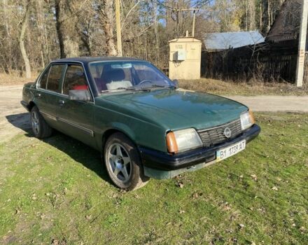 Зелений Опель Аскона, об'ємом двигуна 1.6 л та пробігом 250 тис. км за 429 $, фото 1 на Automoto.ua