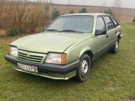 Зеленый Опель Аскона, объемом двигателя 0 л и пробегом 274 тыс. км за 1500 $, фото 1 на Automoto.ua