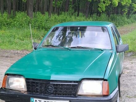 Опель Аскона 1986 в Сокале на Automoto.ua Зеленый Опель Аскона, объемом двигателя 1.6 л и пробегом 100 тыс. км за 20500 $, фото 1 на Automoto.ua