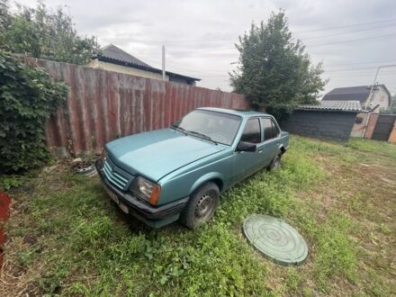 Зеленый Опель Аскона, объемом двигателя 2 л и пробегом 70 тыс. км за 900 $, фото 1 на Automoto.ua