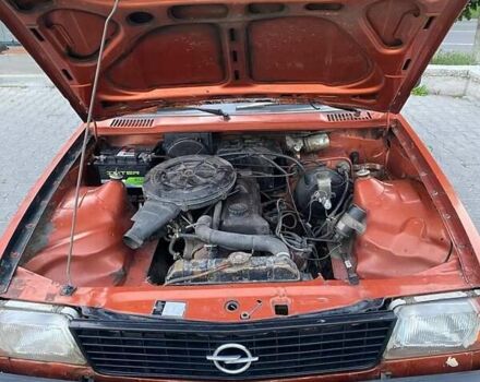Оранжевый Опель Аскона, объемом двигателя 1.9 л и пробегом 185 тыс. км за 1400 $, фото 20 на Automoto.ua