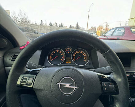 Черный Опель Астра ГТЦ, объемом двигателя 1.6 л и пробегом 190 тыс. км за 5200 $, фото 9 на Automoto.ua