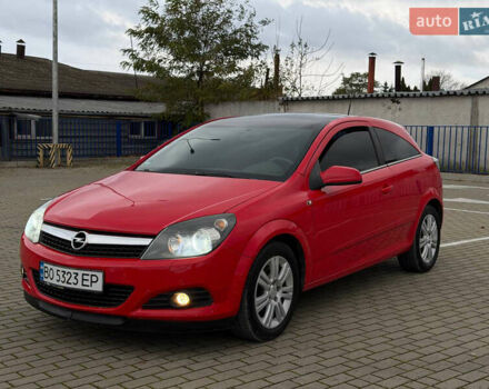 Красный Опель Астра ГТЦ, объемом двигателя 1.6 л и пробегом 275 тыс. км за 5600 $, фото 1 на Automoto.ua