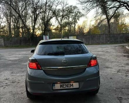 Сірий Опель Астра ГТЦ, об'ємом двигуна 1.6 л та пробігом 270 тис. км за 4390 $, фото 4 на Automoto.ua