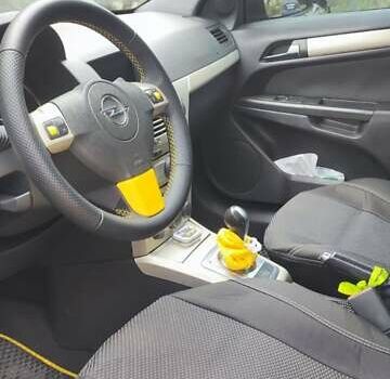 Сірий Опель Астра ГТЦ, об'ємом двигуна 1.6 л та пробігом 270 тис. км за 5300 $, фото 8 на Automoto.ua