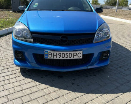 Синий Опель Астра ГТЦ, объемом двигателя 2 л и пробегом 150 тыс. км за 8500 $, фото 5 на Automoto.ua
