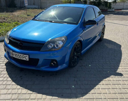 Синий Опель Астра ГТЦ, объемом двигателя 2 л и пробегом 150 тыс. км за 8500 $, фото 2 на Automoto.ua