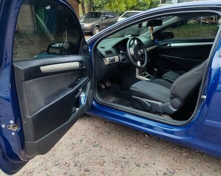 Синий Опель Астра ГТЦ, объемом двигателя 1.6 л и пробегом 233 тыс. км за 6000 $, фото 16 на Automoto.ua