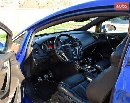 Синий Опель Астра ГТЦ, объемом двигателя 2 л и пробегом 223 тыс. км за 22300 $, фото 27 на Automoto.ua