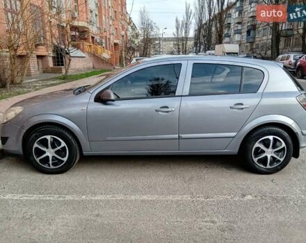 Серый Опель Астра Н, объемом двигателя 1.6 л и пробегом 160 тыс. км за 5500 $, фото 1 на Automoto.ua