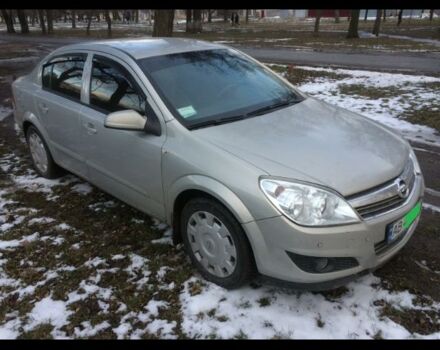 Серый Опель Астра Н, объемом двигателя 1.8 л и пробегом 131 тыс. км за 6700 $, фото 1 на Automoto.ua